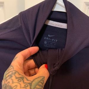 Long sleeves Nike top